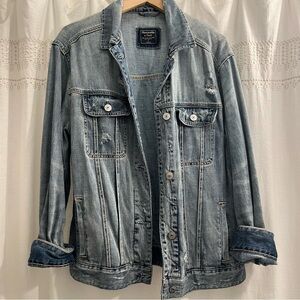 Abercrombie Light Wash Ripped Denim Jean Jacket, 100% Cotton size Large